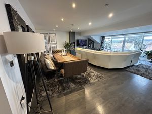 Photo 13- click for photo gallery